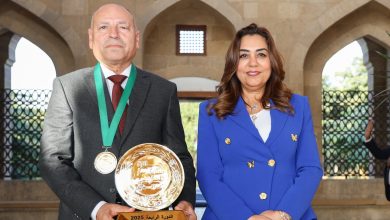 وزيرة التنمية المحلية تهنئ محافظ القاهرة لفوزه بجائزة أفضل محافظ عربي