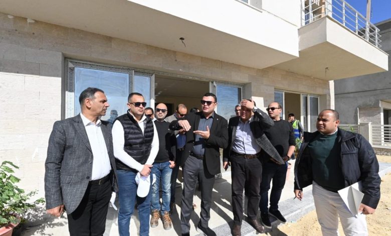 وزير الإسكان يتفقد مشروعي M8 by the lake وبوغاز لتوصيل المياه لبحيرة نيو مارينا