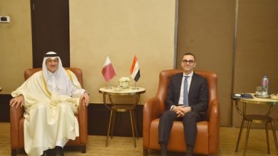 وزير الاستثمار يبحث مع وزير الدولة القطري لشؤون التجارة الخارجية سبل تعزيز الشراكات الاقتصادية