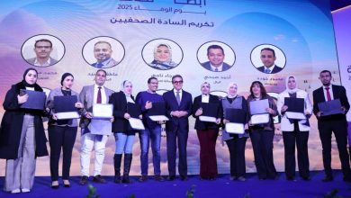 وزير الصحة يكرم العاملين بالمنظومة الصحية تقديرًا لجهودهم وتضحياتهم خلال عام 2025 ويؤكد دعم الدولة للقطاع الصحي18