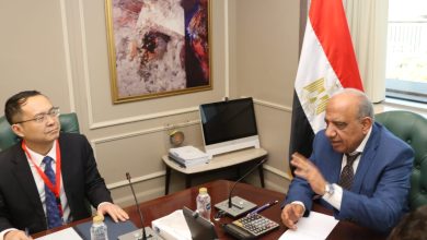 وزير الكهرباء يبحث مع مجموعة XD الصينية سبل دعم وتطوير الشراكة القائمة بين الشركة وقطاع الكهرباء