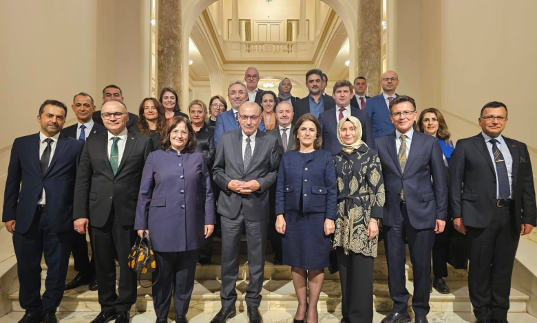 تركيا تعزز حضورها في القاهرة عبر EDEX 2025 وCOP24 والسفير يستضيف الوفود المشاركة