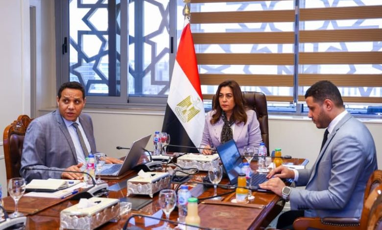 د. منال عوض تتابع موقف تنفيذ وتشغيل مشروعات الإدارة المحلية بالمبادرة الرئاسية "حياة كريمة"