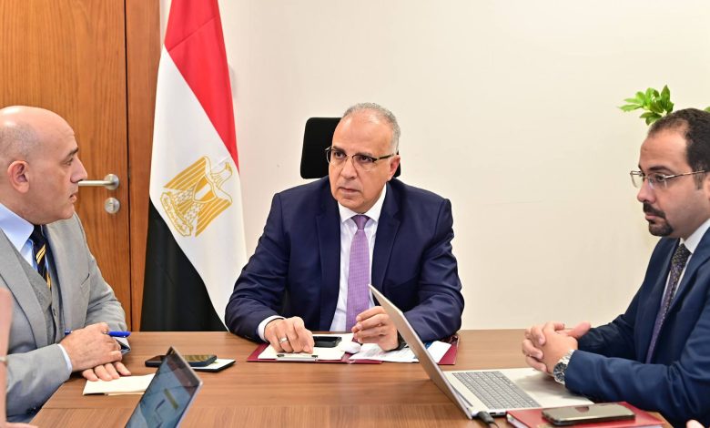 الدكتور سويلم يتابع خطة إعداد وتأهيل قيادات الجيل الثاني لمنظومة المياه 2.0