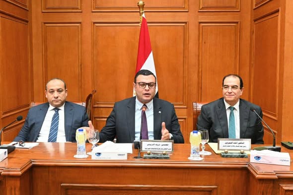 الشربيني يشارك في اجتماع لجنة الإسكان والإدارة المحلية والنقل بمجلس الشيوخ