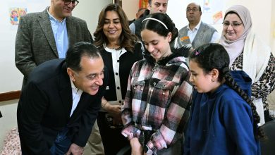 رئيس الوزراء يتفقد مكتبة مصر العامة بشبين القناطر