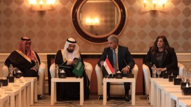 فتحي ووزير الحج والعمرة السعودي يلتقيان مع مجموعة من شركات السياحة المصرية المتخصصة في تنظيم رحلات الحج والعمرة