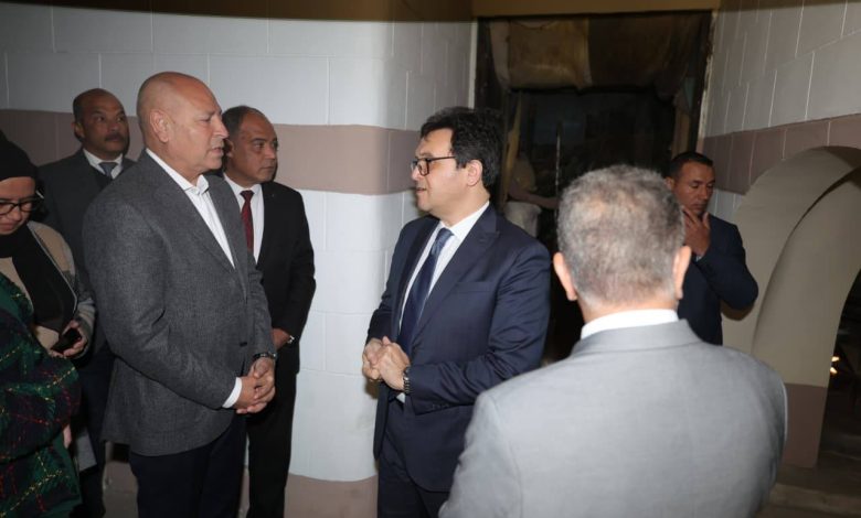وزير الثقافة ومحافظ القاهرة يتفقدان متحف الشمع لوضع خطة عاجلة لتطويره وتهيئته لاستقبال الجمهور