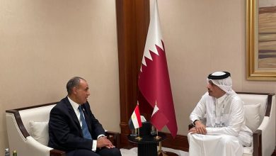 وزير الخارجية يلتقي رئيس مجلس الوزراء وزير الخارجية القطري في الدوحة