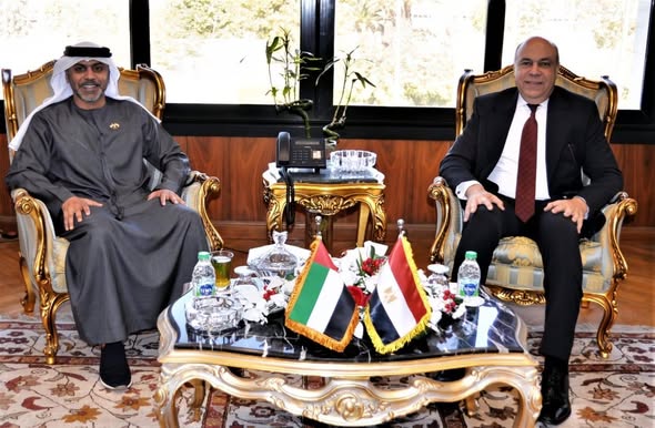 وزير الطيران المدني يستقبل سفير دولة الإمارات بالقاهرة لبحث أوجه التعاون المشترك بين الجانبين