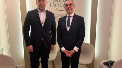 الخطيب يلتقى الرئيس التنفيذي لشركة أكوا باور (ACWA Power) لبحث تعزيز التعاون في مجالات الطاقة المتجددة وتحلية المياه والهيدروجين الأخضر