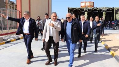 عصمت يرافقه محافظ الشرقية يتفقدان محطة محولات الزقازيق جهد 11/66/220/500