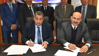 رئيس جامعة مدينة السادات يوقع مشروع بحثي دولي لتحسين إدارة الموارد المائية في المناطق الساحلية باستخدام الذكاء الاصطناعي