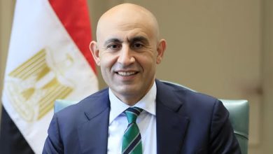 عبد اللطيف يصدر كتابًا دوريًا بشأن تكليف معلمي الدفعة الثانية من المبادرة الرئاسية "١٠٠٠ مدير مدرسة"