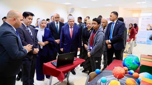 وزيرا "التعليم العالي" و"التربية والتعليم" يستقبلان وزير التعليم الياباني بمعهد الكوزن المصري الياباني بالعاشر من رمضان