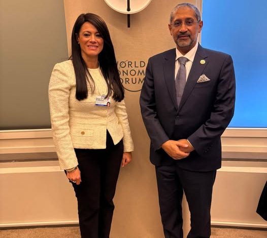 المشاط تلتقي الرئيس الجديد للمصرف العربي للتنمية الاقتصادية في أفريقيا لبحث سبل تعزيز العلاقات المشتركة