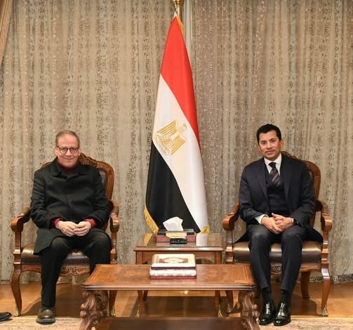 صبحي يلتقي اللجنة الطبية لمتابعة كفاءة تقديم الخدمات الطبية وتطبيق الكود الطبي للرياضيين