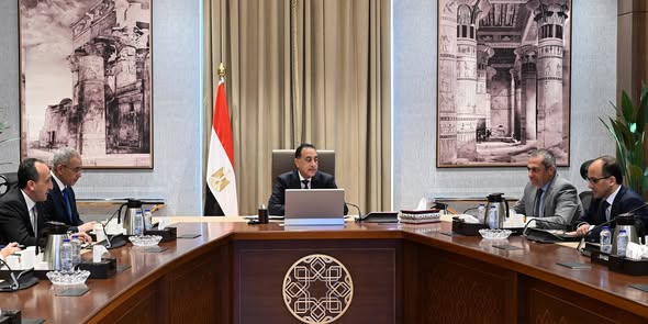 مدبولي يتابع عددًا من ملفات العمل الخاصة بشركة العاصمة الجديدة للتنمية العمرانية