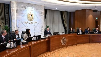 مدبولي يتابع ملف حصر التكلفة الاقتصادية لأعداد اللاجئين والمهاجرين المقيمين في مصر