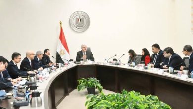 وزير التعليم العالي والسفير الفرنسي يتابعان مستجدات مشروع الحرم الجامعي الجديد للجامعة الفرنسية في مصر