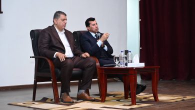 وزير الشباب يحفز ويؤازر لاعبي منتخب مصر لكرة اليد قبل السفر إلى رواندا للمشاركة في أمم أفريقيا