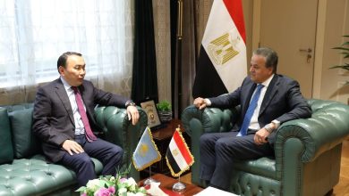 وزير الصحة يستقبل سفير كازاخستان لبحث التعاون في القطاع الصحي وتكنولوجيا تصنيع الأدوية