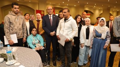 وزير العمل يفتتح ندوة توعوية بالقاهرة حول أحكام تشغيل المرأة والطفل بقانون العمل الجديد