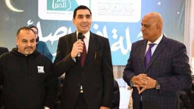 جوهر نبيل يشارك الصائمين الإفطار بإحدى الخيم الرمضانية لـ مؤسسة "مصر الخير"