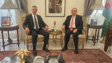 السفير فائد مصطفى يلتقي سفير الأردن بالقاهرة