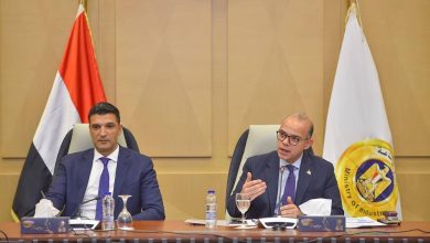 وزيرا "الاستثمار والتجارة الخارجية" و"الصناعة" يعقدان اجتماعاً موسعاً مع كافة المجالس التصديرية