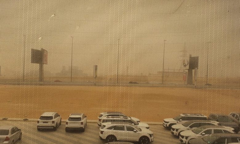 «الصحة» توجه إرشادات وقائية للمواطنين لمواجهة التقلبات الجوية والعواصف الترابية