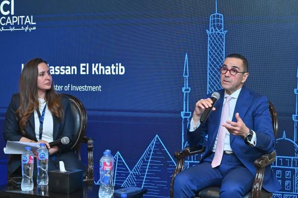 الخطيب يشارك في جلسة نقاشية مع مستثمرين نظمتها CI Capital لعرض فرص النمو في الاقتصاد المصري