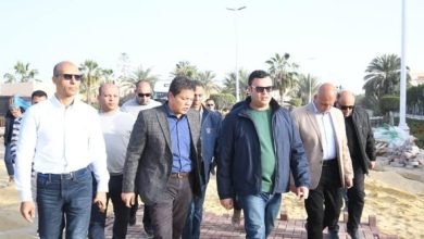 الشربيني يتفقد الشاليهات والفيلات بمشروع "مارينا ٨" وتطوير مدخل "مارينا 5"