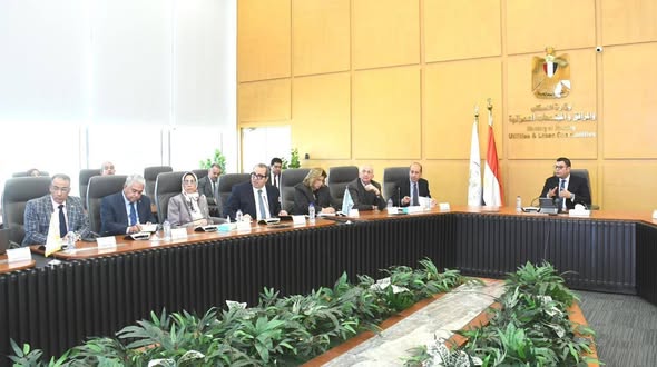 الشربيني يعقد اجتماعاً لمتابعة مشروع تطوير موقع التجلي الأعظم بسانت كاترين
