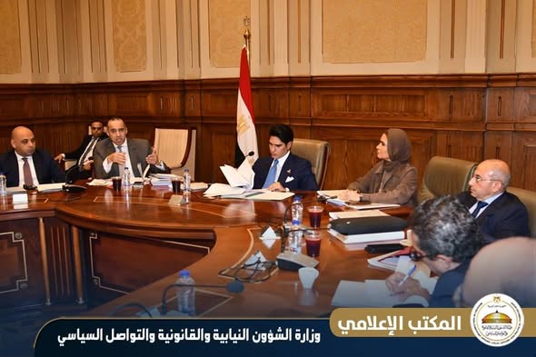 المستشار محمود فوزي يطلب تدعيم اختصاصات جهاز حماية المنافسة