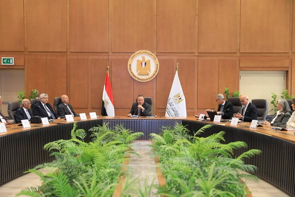 انعقاد الجلسة الإجرائية لجامعة عين شمس الأهلية