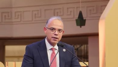 رئيس الرقابة المالية يؤكد أهمية الثقافة المالية لتعزيز الاستثمار الرشيد وحماية المواطنين