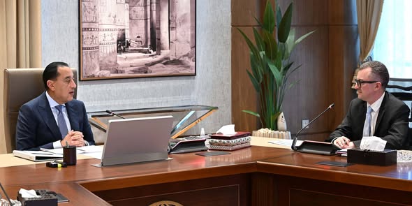 مدبولي يستعرض رؤية وزارة التخطيط والتنمية الاقتصادية وخطة عملها خلال الأعوام الثلاثة المقبلة