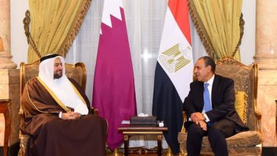 وزير الخارجية يلتقي وزير الدولة بوزارة الخارجية القطرية