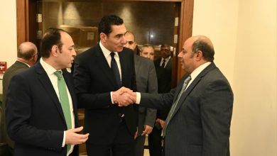 وزير الشباب والرياضة يتفقد قطاعات الوزارة في أول أيام عمله