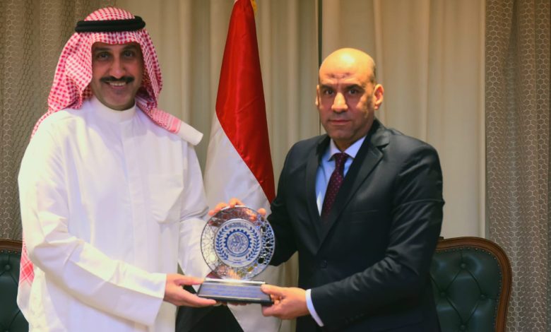 وزير العمل لـ مدير منظمة العمل العربية مصر مع كل عمل عربي مشترك يدعم التنمية ويوفر فرص العمل للشباب