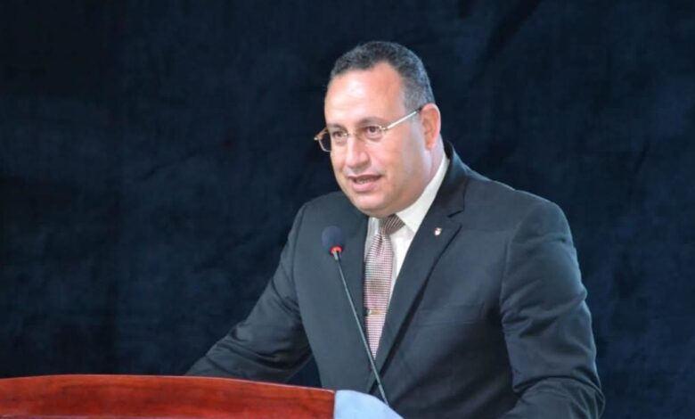 د.عبدالعزيز قنصوة، وزير التعليم العالي والبحث العلمي