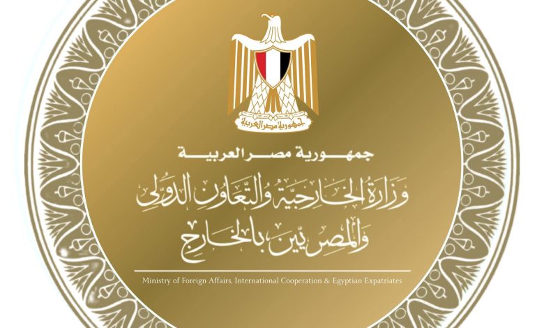اتصالات هاتفية مكثفة لوزير الخارجية مع نظرائه في السعودية والبحرين وقطر وباكستان وإيران وتركيا