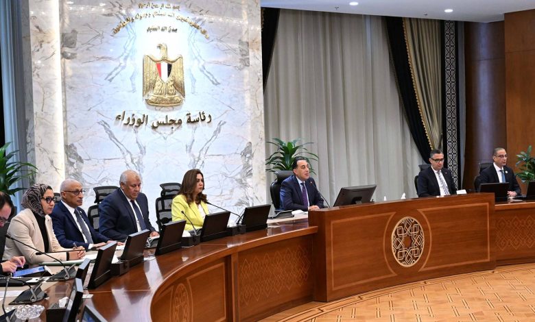 رئيس الوزراء يترأس اجتماع مجلس المحافظين اليوم