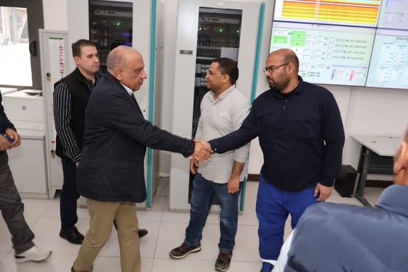 في زيارة ميدانية.. عصمت يتفقد محطة كهرباء بني سويف المركبة لتوليد الكهرباء بمحافظة بني سويف