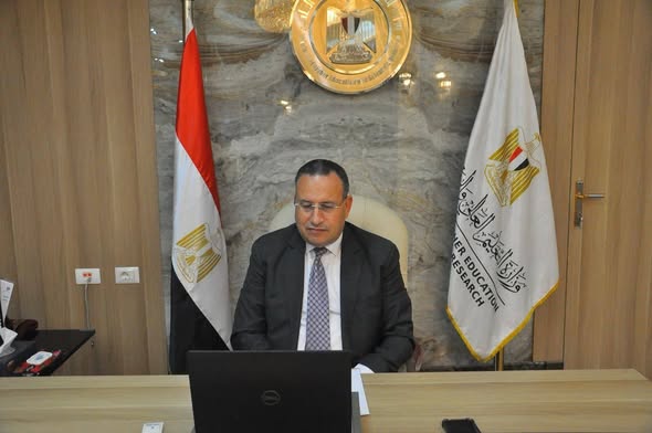 وزير التعليم العالي