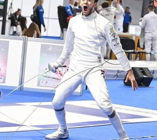 وزير الشباب والرياضة يهنئ محمد السيد بحصد برونزية كأس العالم لسيف المبارزة بكازاخستان