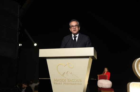 وزير الصحة يشيد بدور مؤسسة مجدي يعقوب الرائدة في إنقاذ القلوب وتعزيز الشراكة مع المجتمع المدني