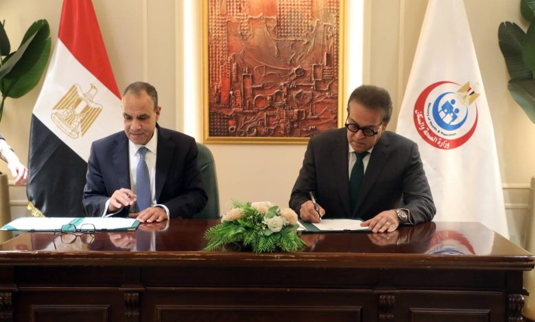 وزيرا الصحة والخارجية يوقعان بروتوكول علاجك في مصر لتيسير الرعاية الطبية المتكاملة للمصريين بالخارج