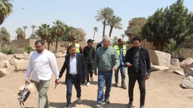 الأمين العام للمجلس الأعلى للآثار يتفقد منطقتي آثار سقارة وميت رهينة
